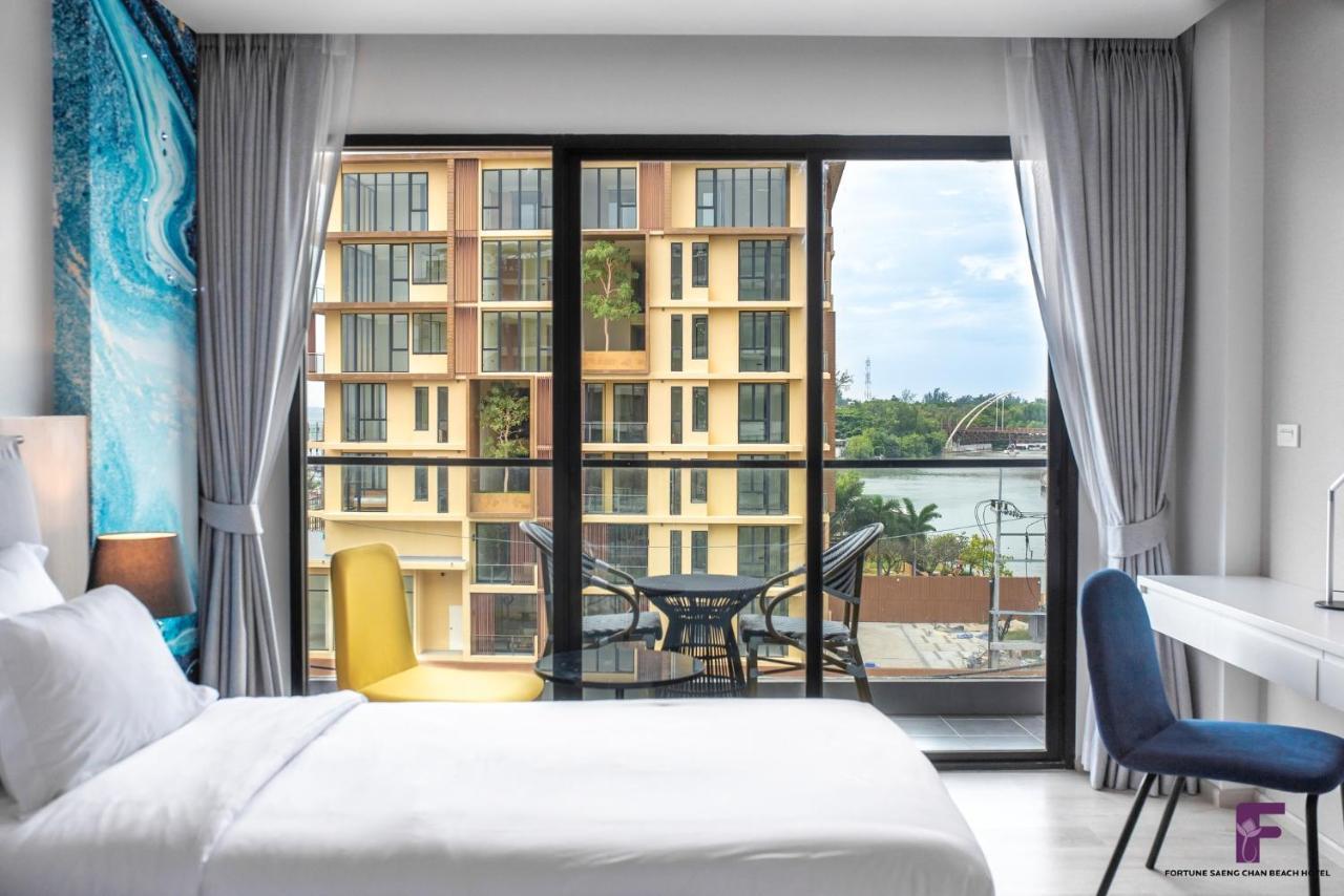 Fortune Saeng Chan Beach Hotel Rayong - Sha Plus Ngoại thất bức ảnh
